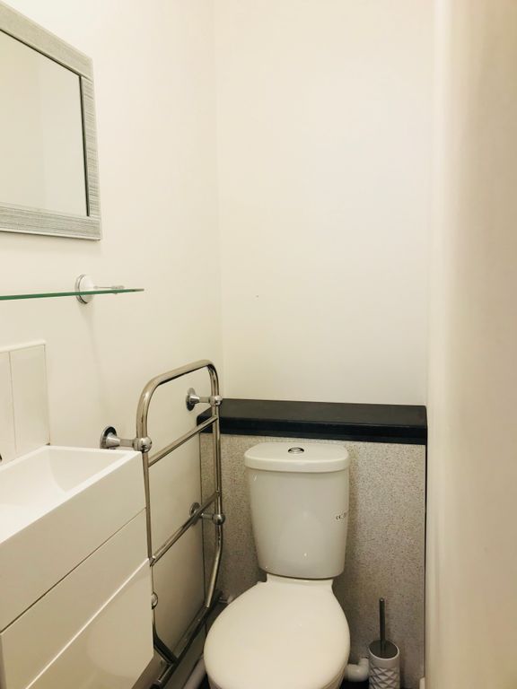 Property photo 2 of 4