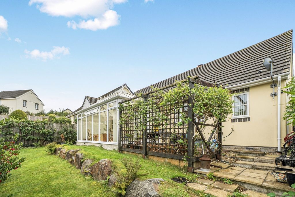 Property photo 3 of 16 5567344