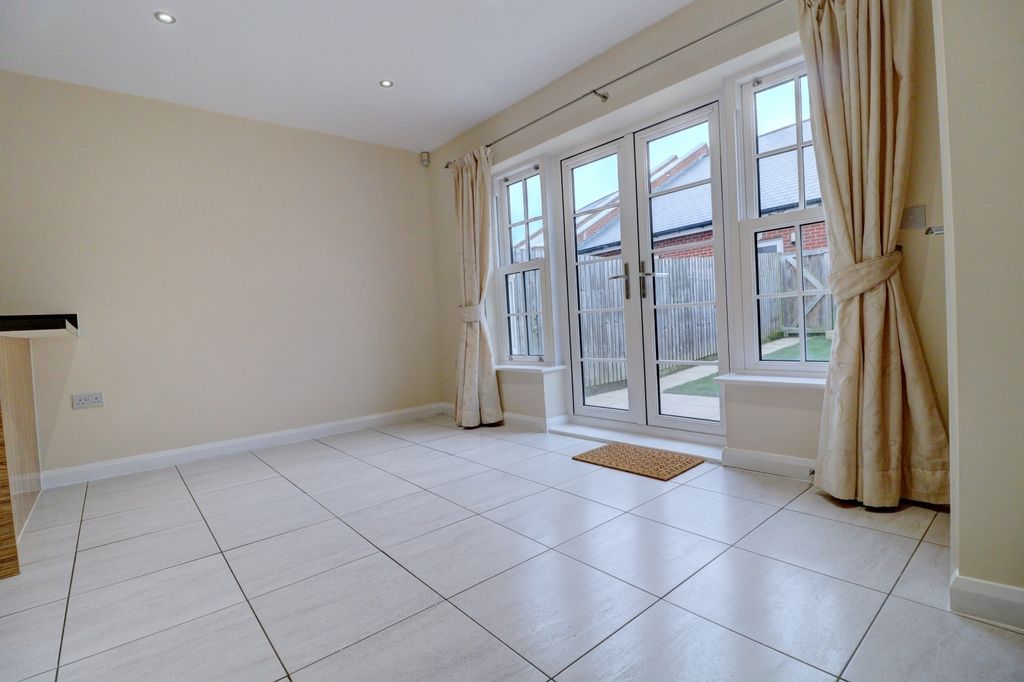 Property photo 3 of 20 Picture No. 76