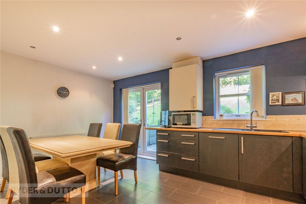 Property photo 1 of 22 Kitchen/Diner