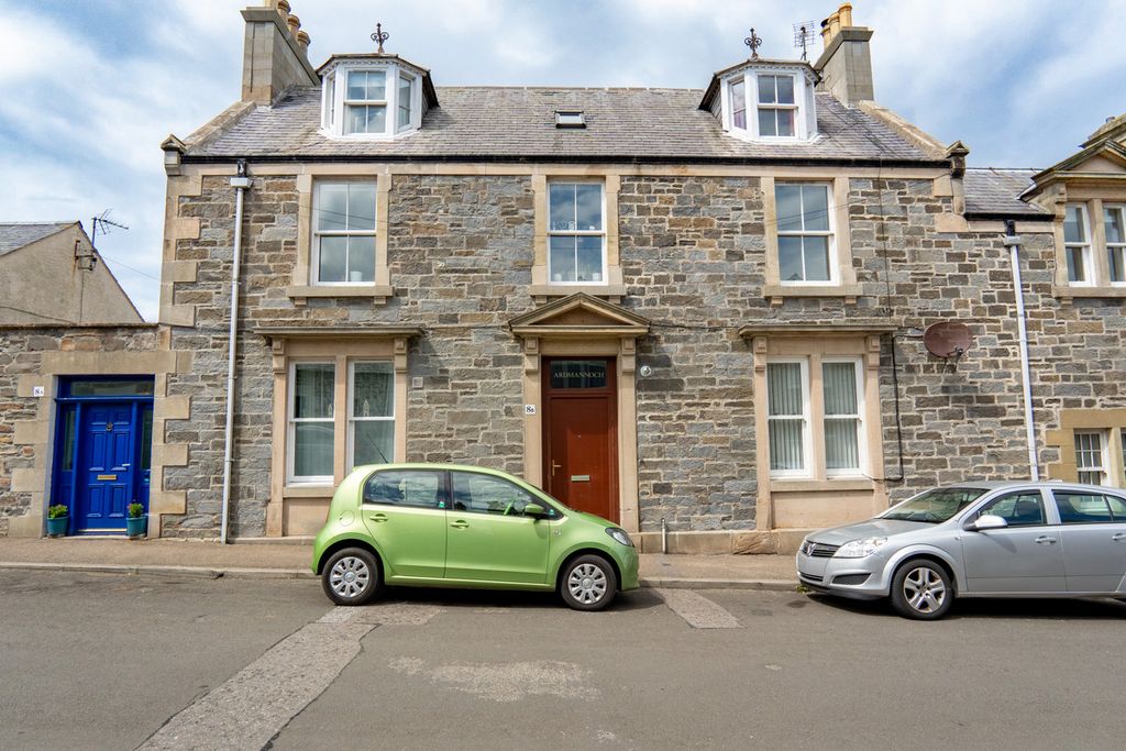 Property photo 1 of 38