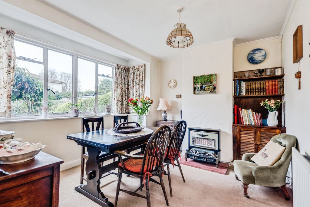 Property photo 3 of 13