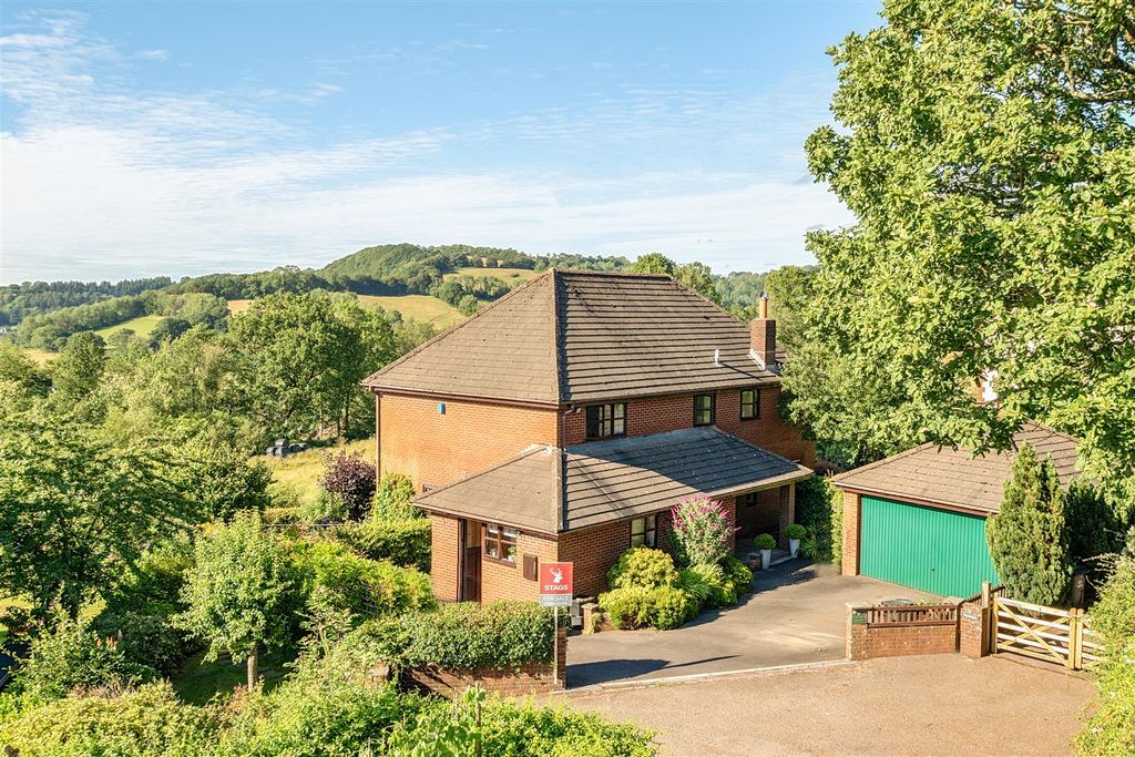 Property photo 1 of 23