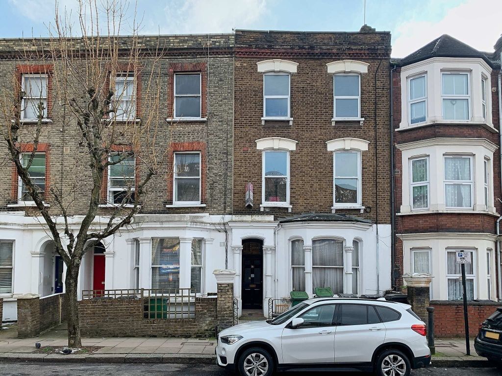 Property photo 1 of 2