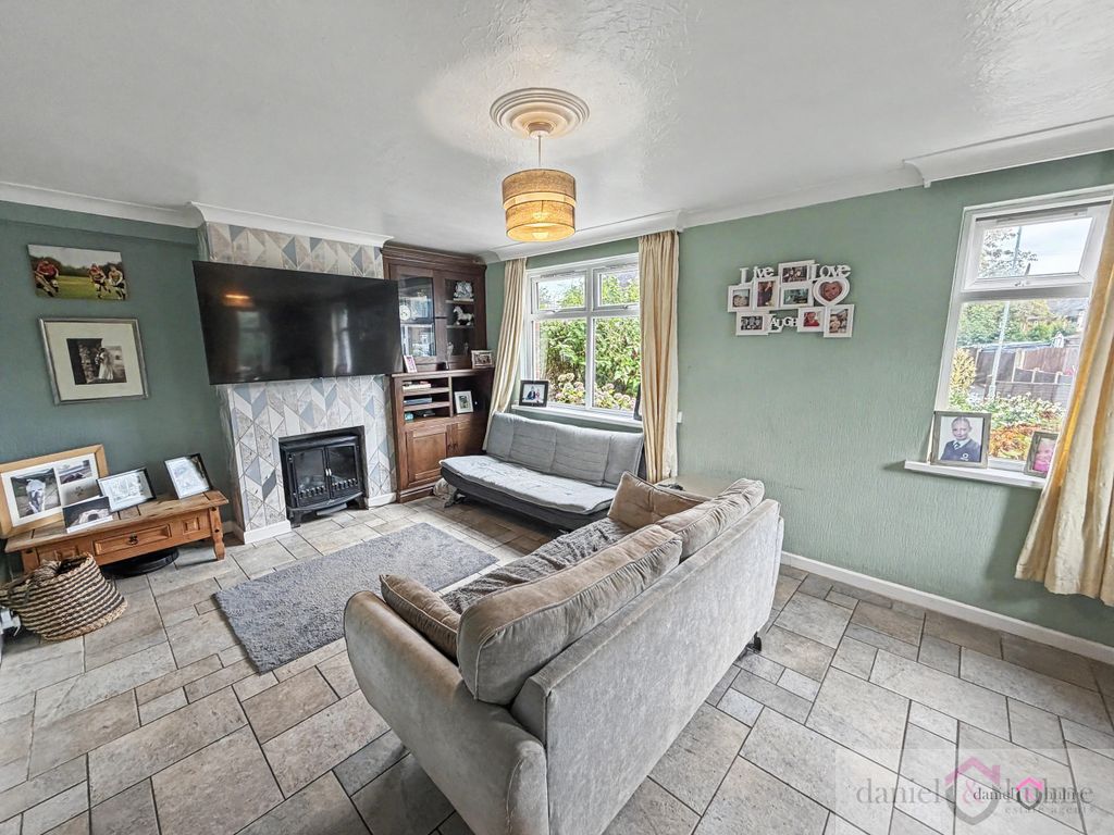 Property photo 2 of 24 Img_1376