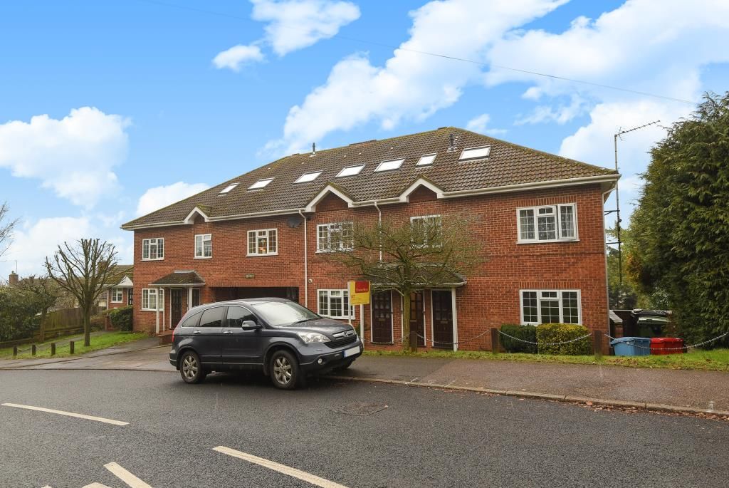 Property photo 1 of 3 Outside View