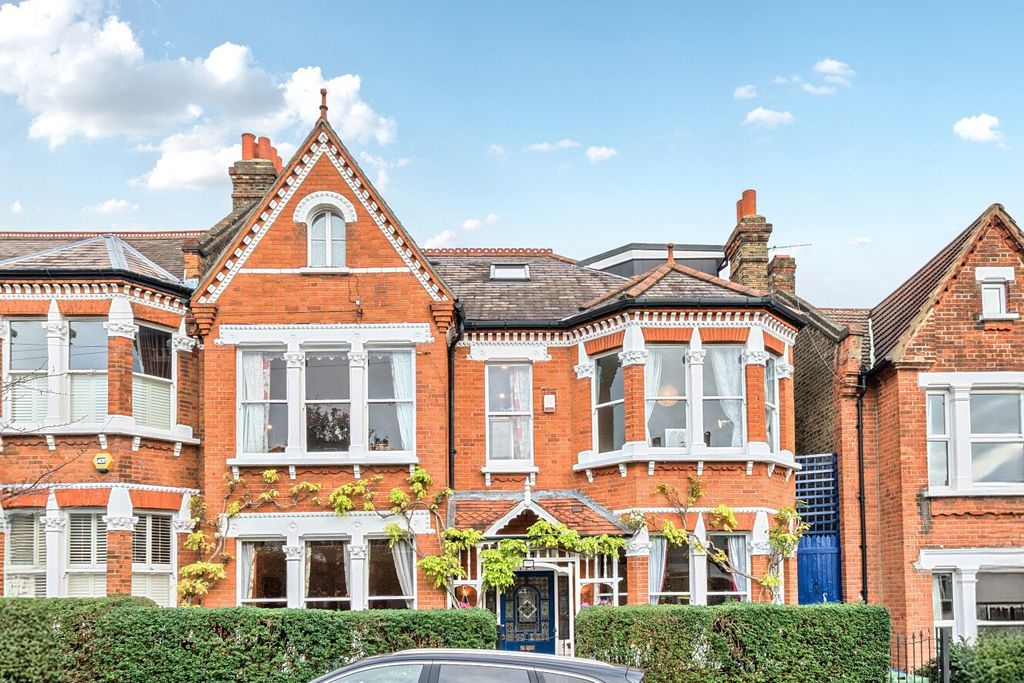 Property photo 1 of 28 Picture No. 03