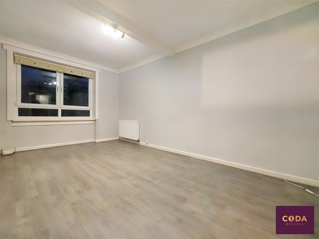 Property photo 3 of 6 P2080091.Jpg