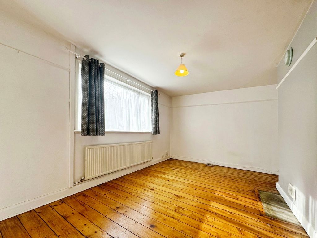 Property photo 3 of 15 Picture No. 22