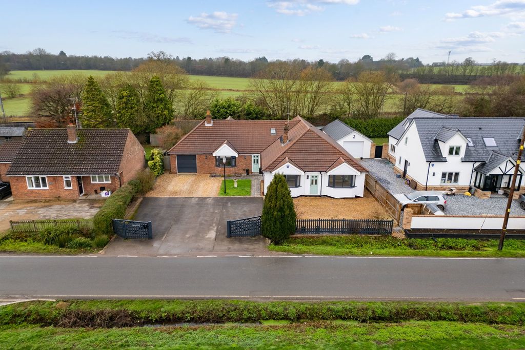 Property photo 1 of 21