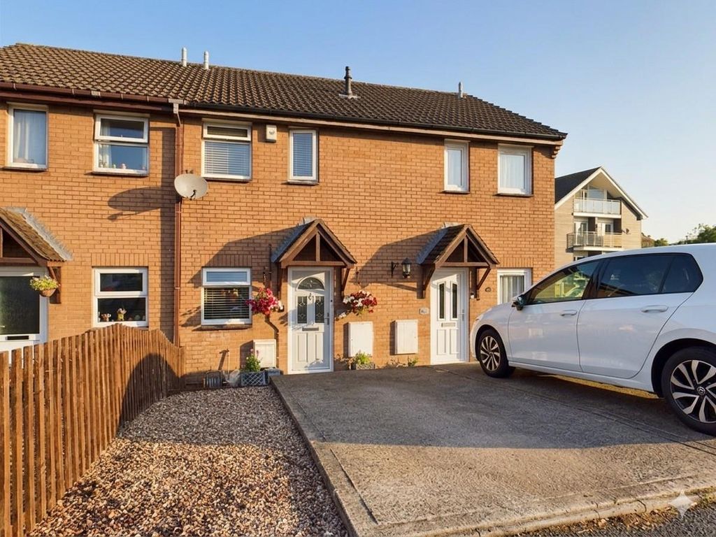 Property photo 1 of 14 Kirkstall Close 28 - Front.Jpg
