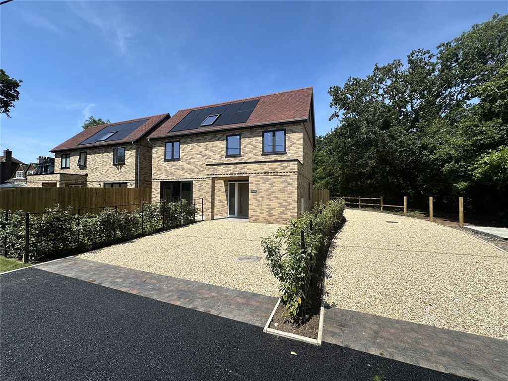 Property photo 1 of 15 Picture No. 05