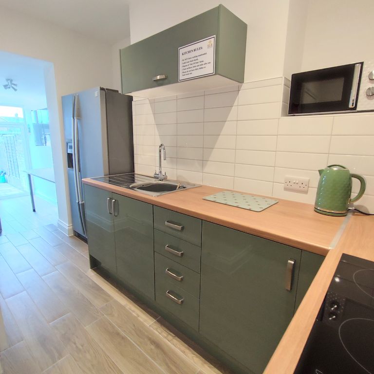 Property photo 2 of 11 Image