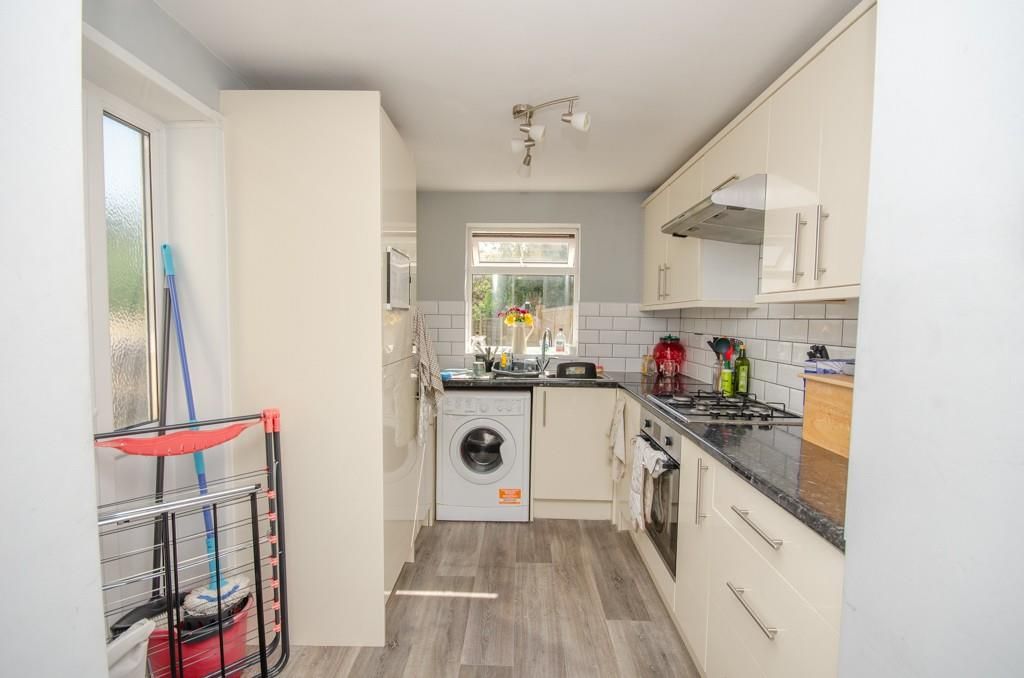 Property photo 3 of 13 Kitchen Pic 2.Jpg