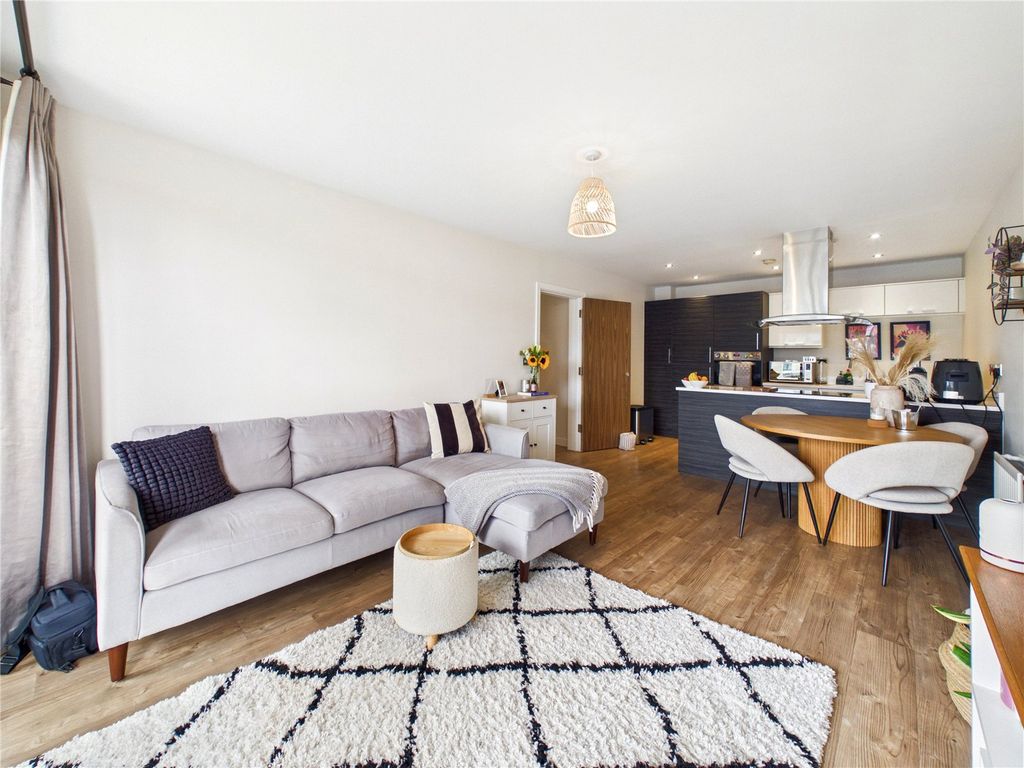 Property photo 1 of 13 Picture No. 05