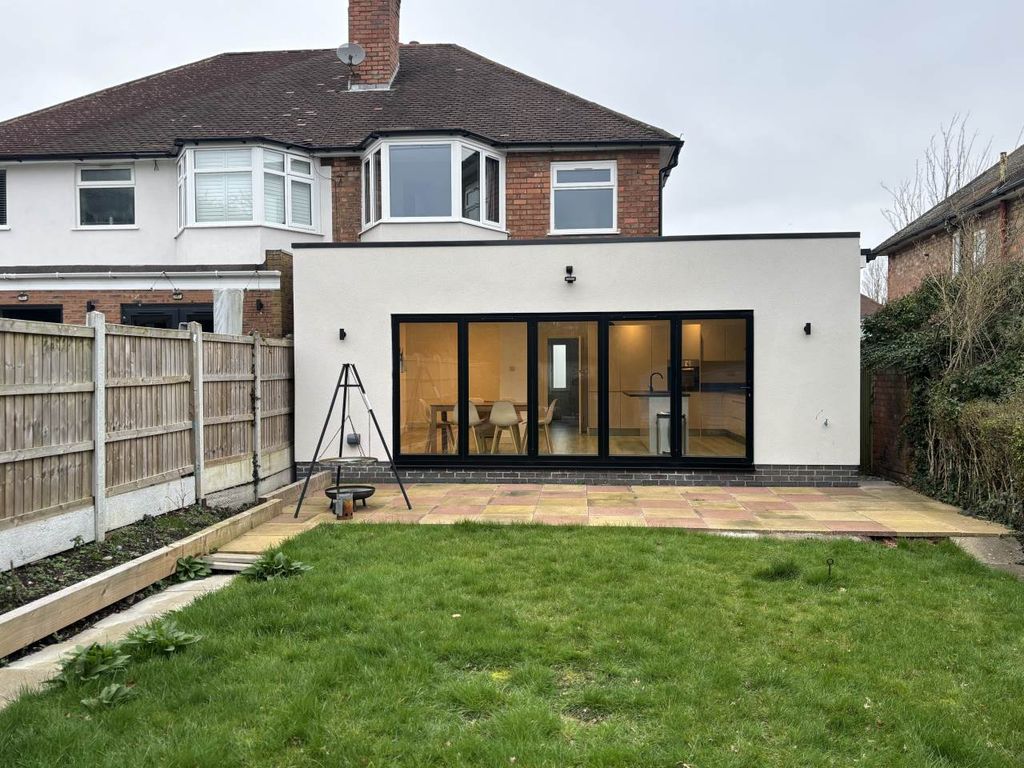 Property photo 2 of 15 Kitchen