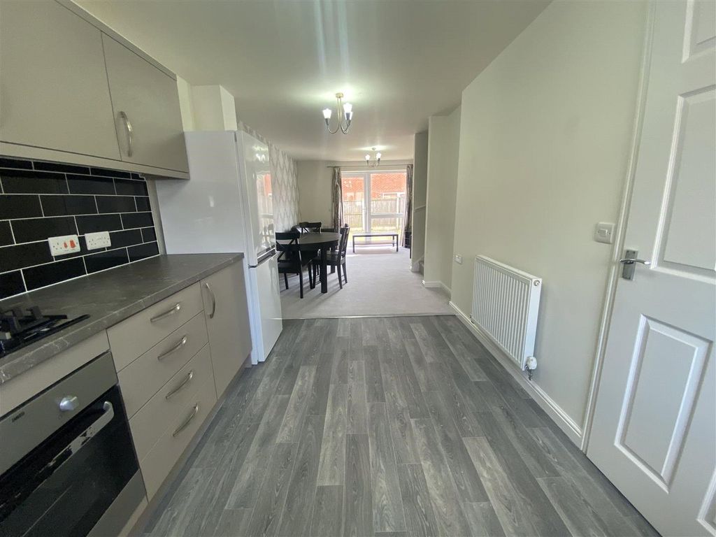 Property photo 2 of 11 Picture No. 04