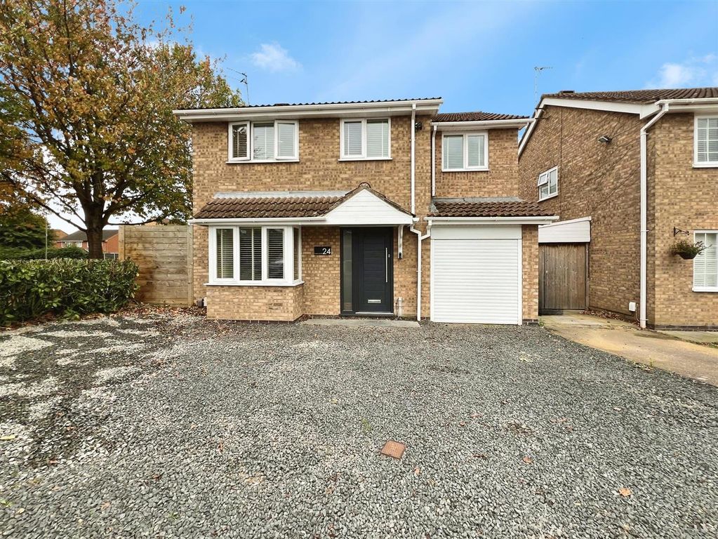 Property photo 1 of 19 Front