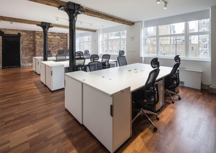 Property photo 2 of 8