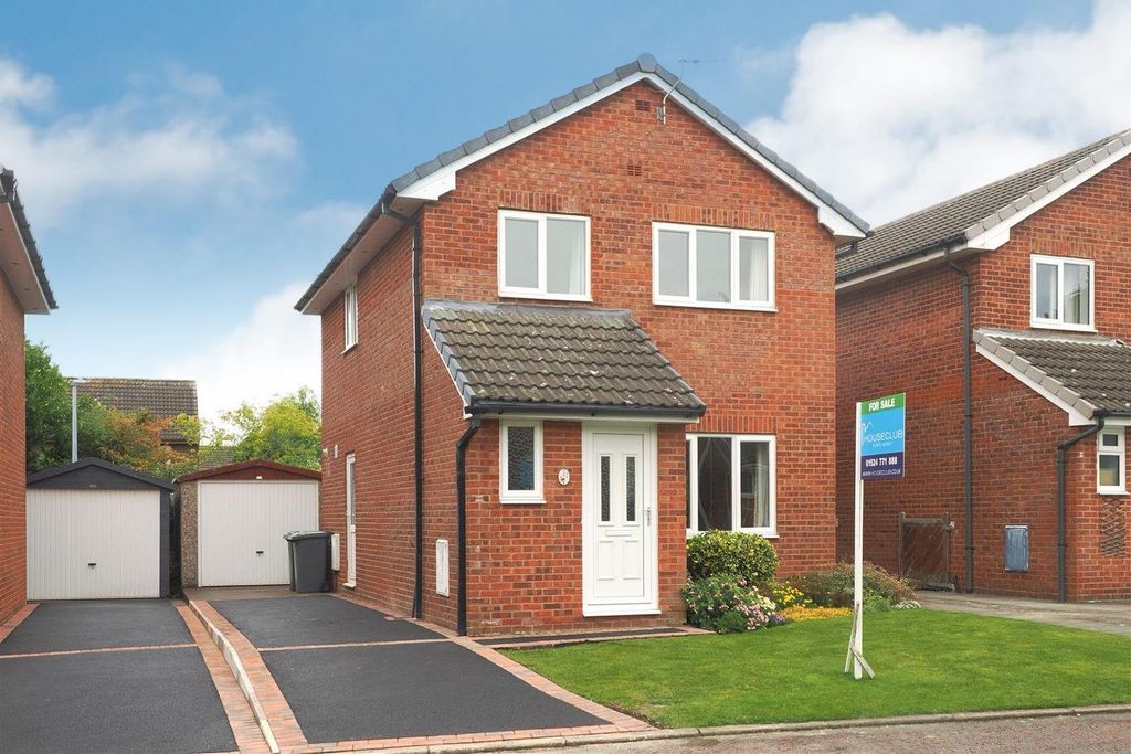 Property photo 1 of 16