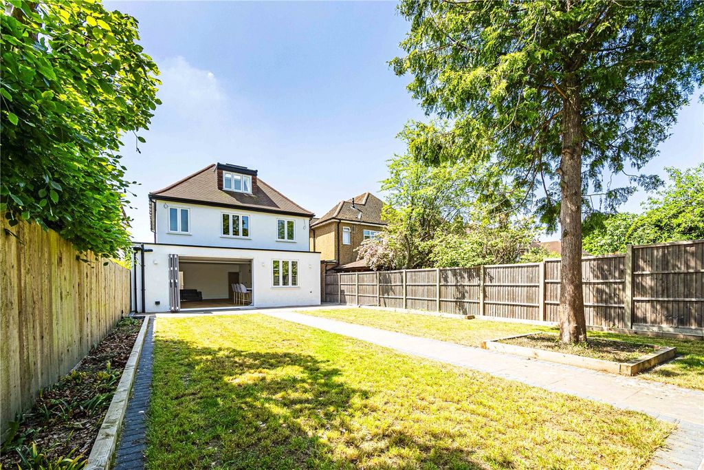 Property photo 3 of 26 Picture No. 36