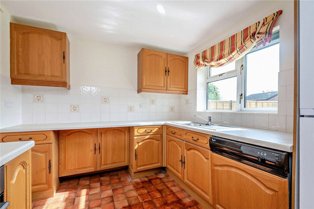 Property photo 3 of 19 Picture No. 13