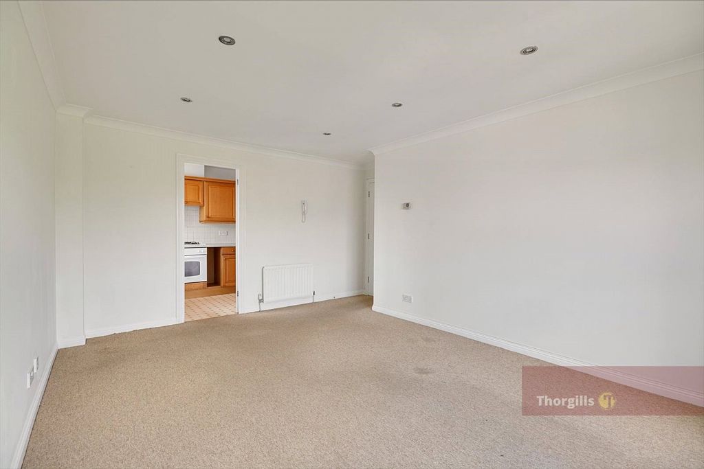 Property photo 3 of 9 Picture No. 22