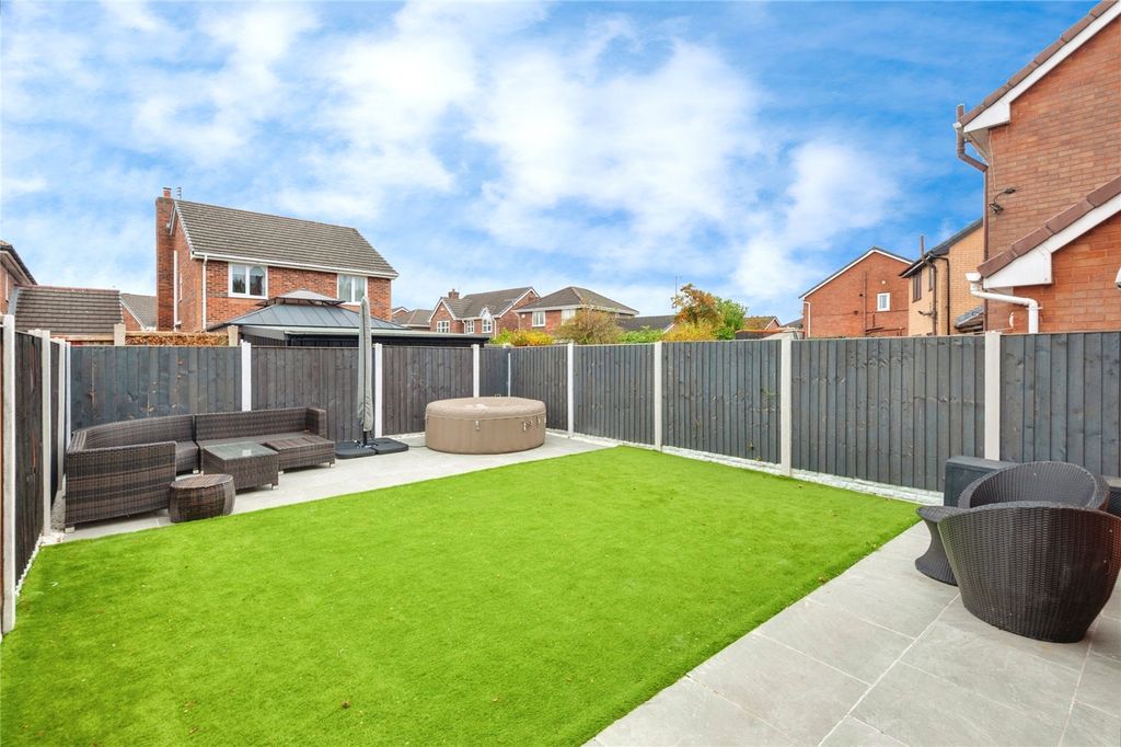 Property photo 2 of 17 Picture No. 07