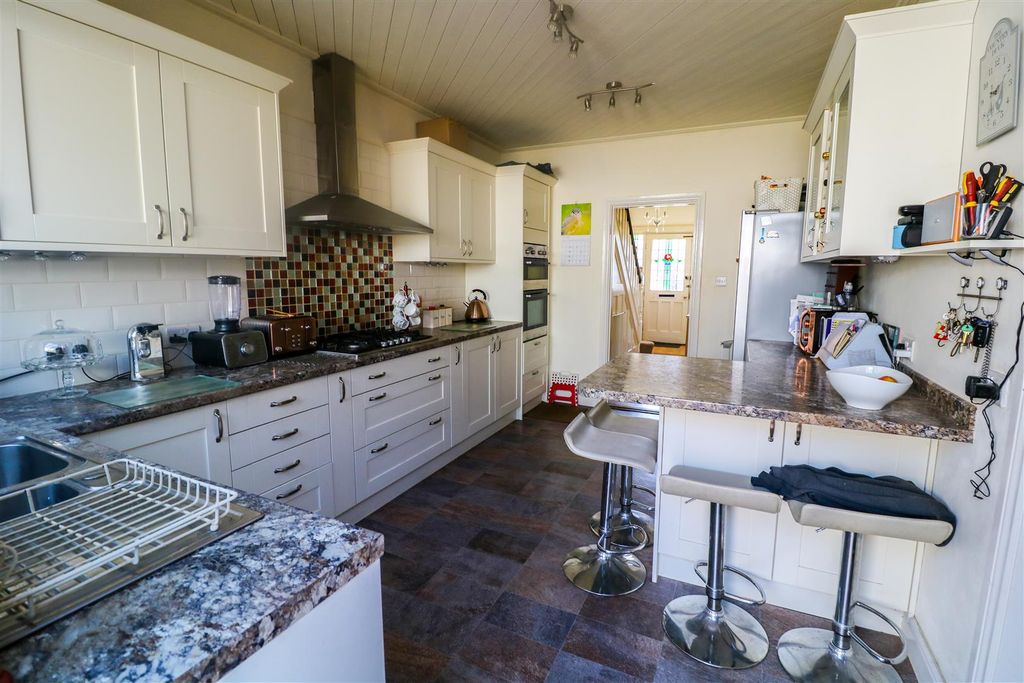 Property photo 3 of 11 Img_5220.Jpg
