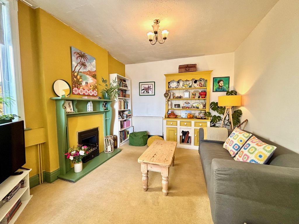 Property photo 3 of 22