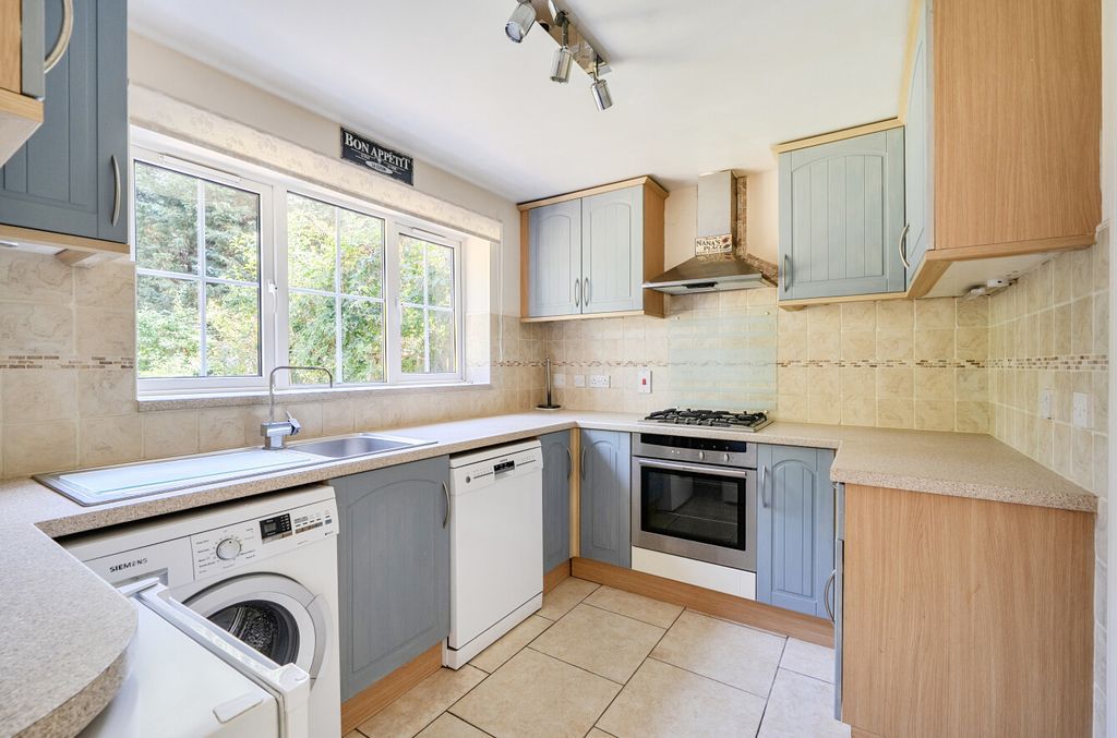 Property photo 3 of 22 1479517-16-6A3950...