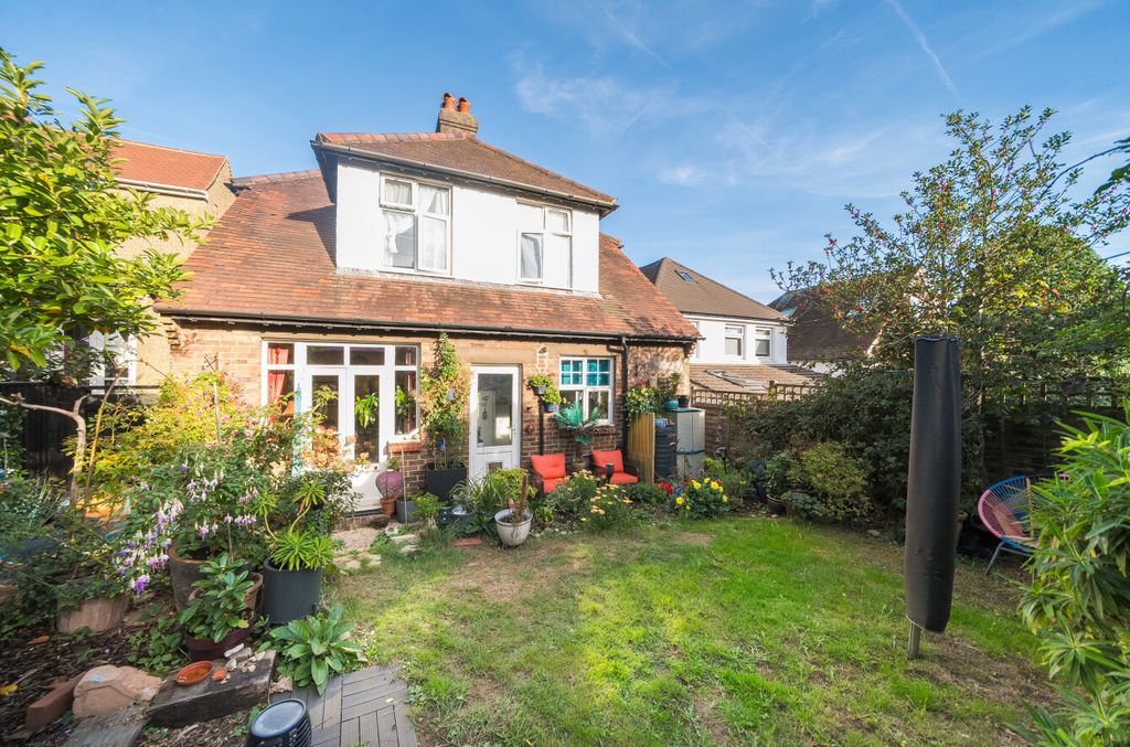 Property photo 3 of 28 9-6Abffa5701dab-1...