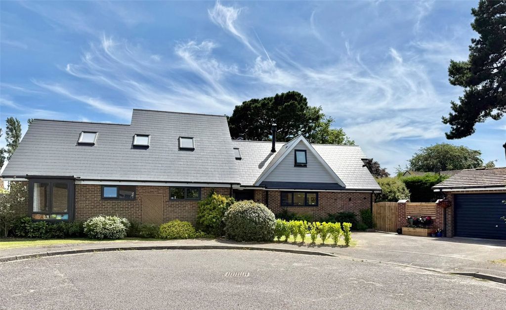 Property photo 1 of 43 Picture No. 85
