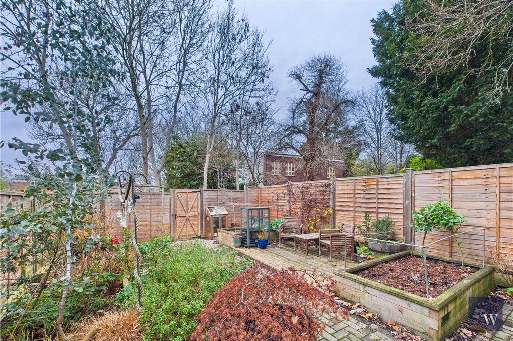 Property photo 2 of 18 Picture No. 04