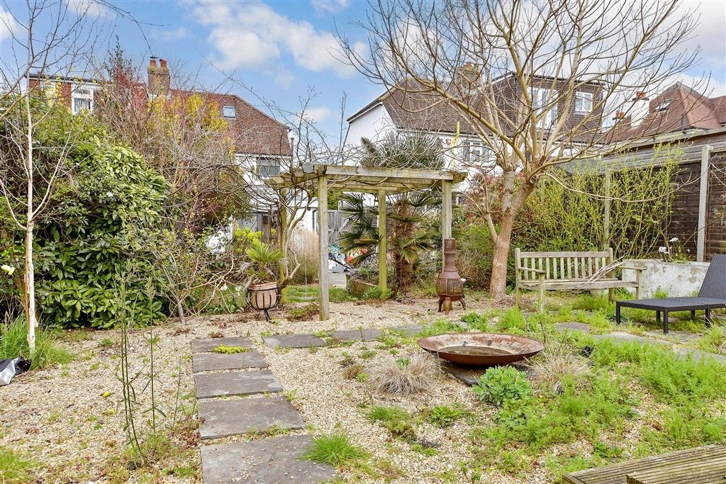 Property photo 1 of 17 Rear Garden