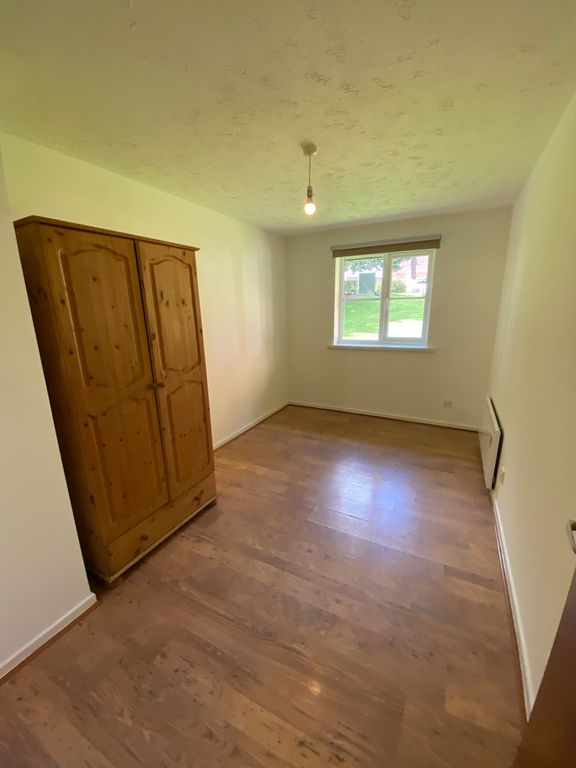 Property photo 3 of 5
