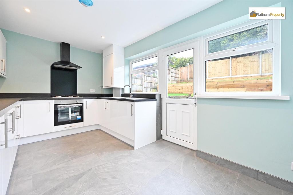 Property photo 2 of 21 Rhm_5517.Jpg