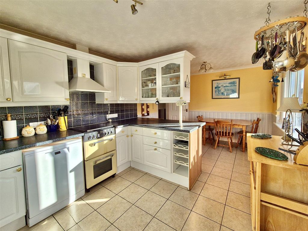 Property photo 2 of 15 20260102_111507.Jpg