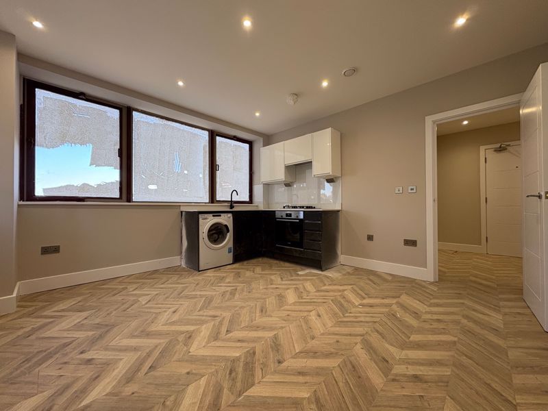 Property photo 1 of 4 Photo 4