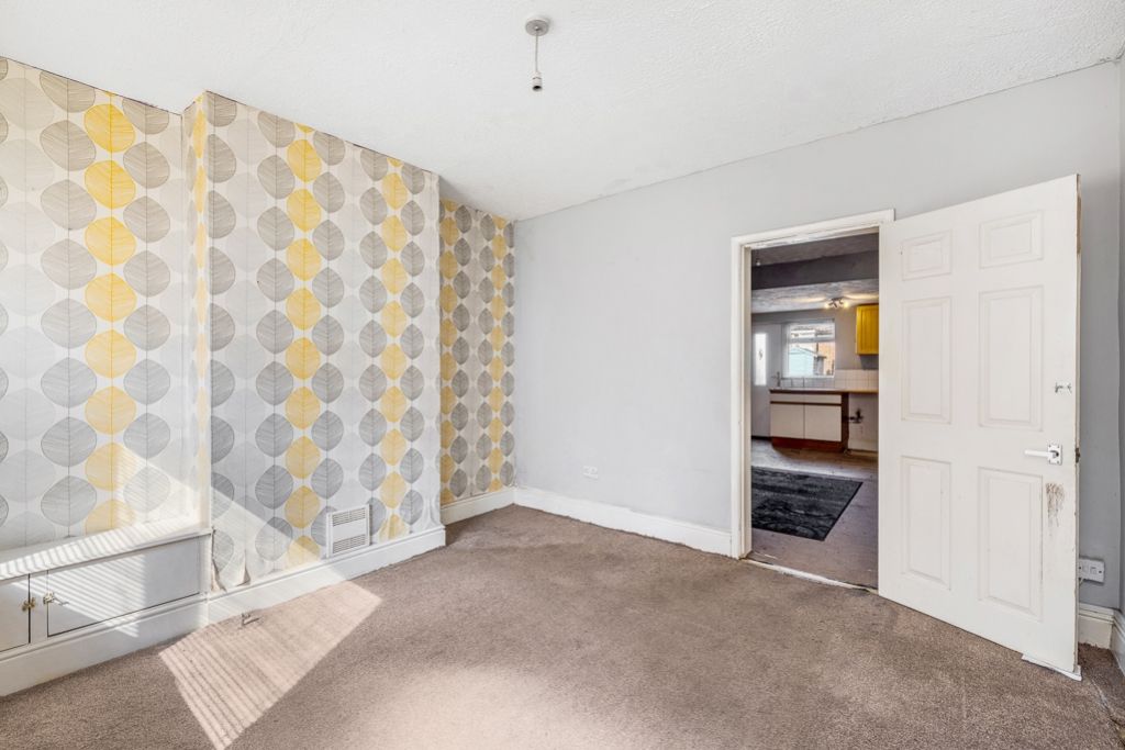Property photo 2 of 10 7 Stafford Street (Boston)-7