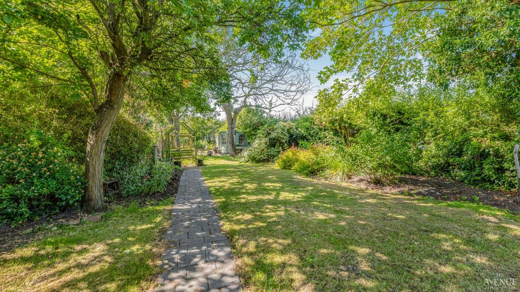 Property photo 3 of 31 5251474