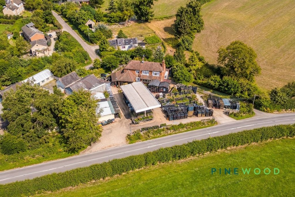 Property photo 2 of 35 Aerial1