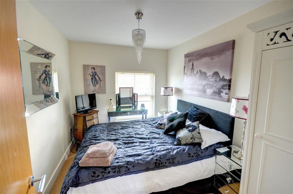 Property photo 3 of 6