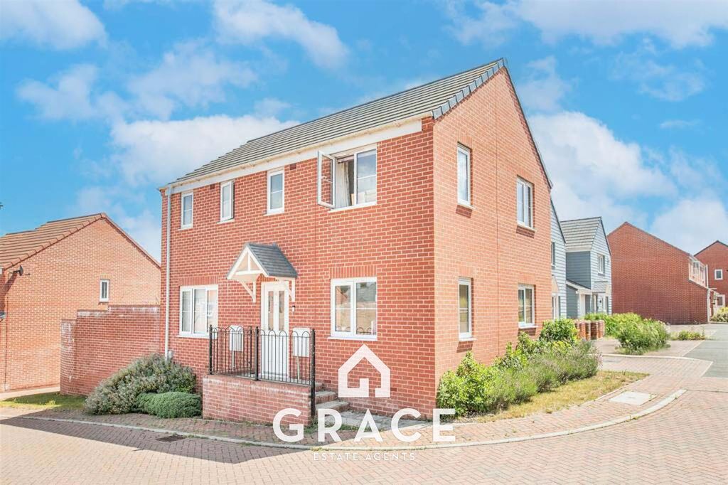 Property photo 1 of 14 Front