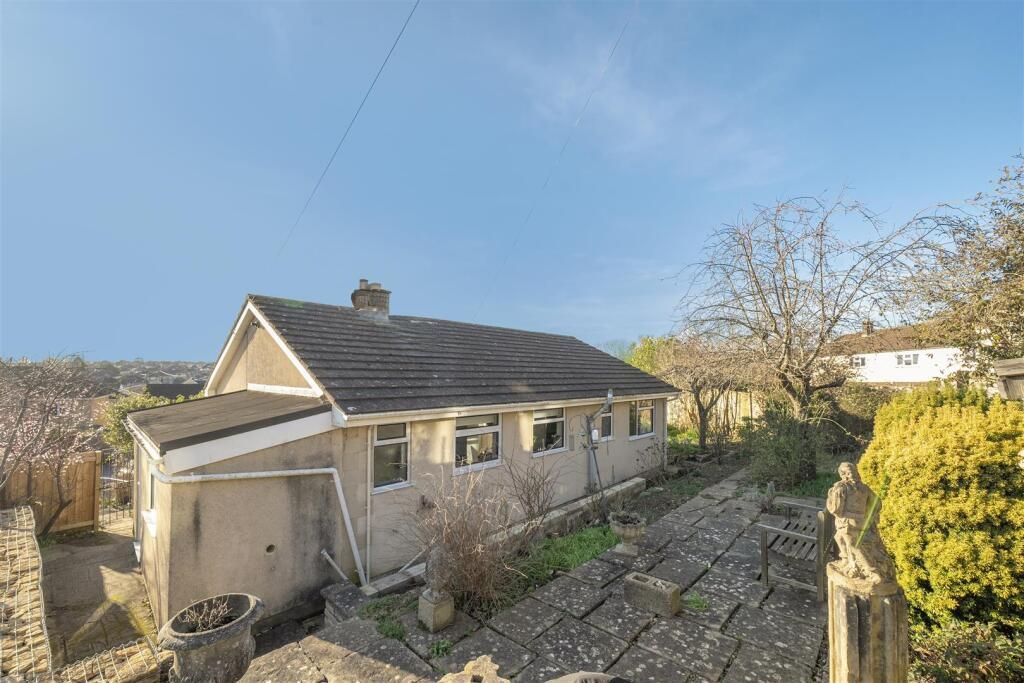 Property photo 2 of 20 0d445Bfc619Be53414F427Fec9Fc27F9