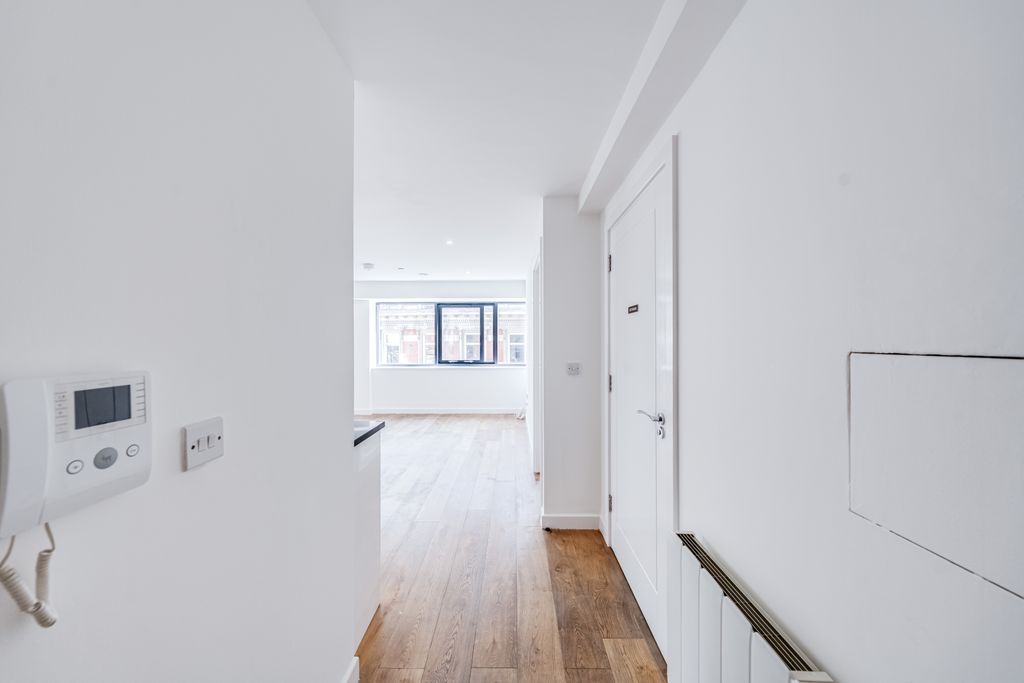 Property photo 3 of 13 Dsc05917Editted