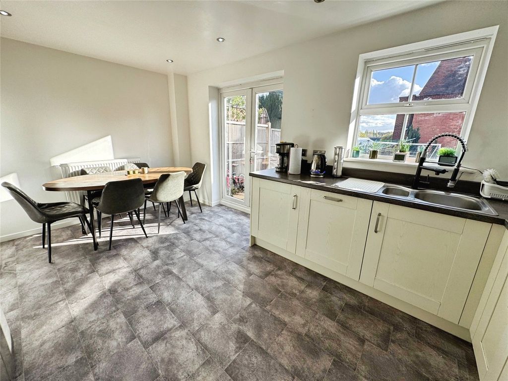 Property photo 3 of 20 Picture No. 07