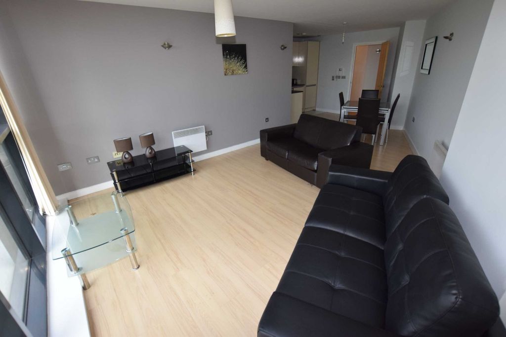 Property photo 1 of 12 Picture No. 02