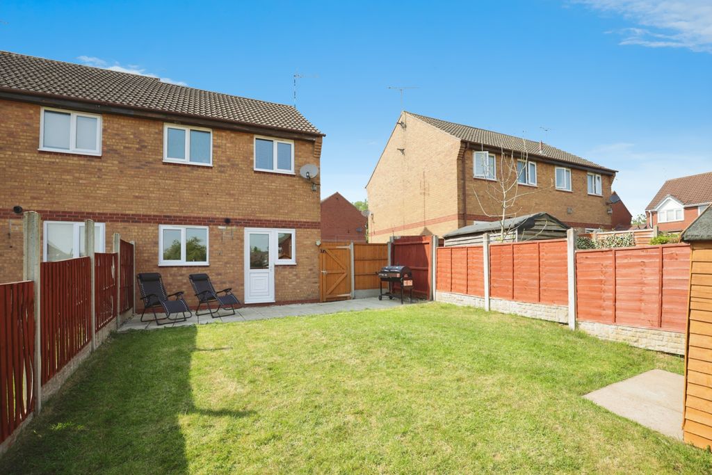 Property photo 2 of 13