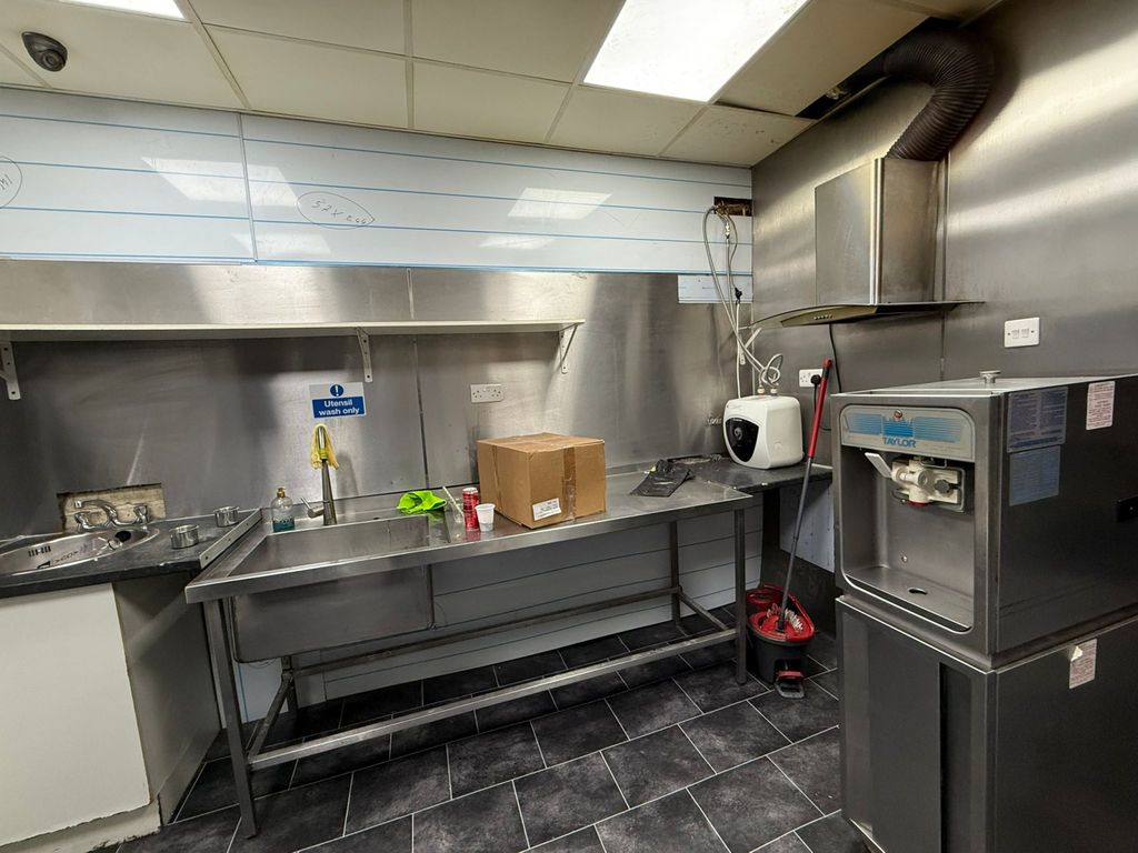 Property photo 3 of 5 Gallery